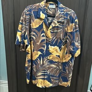 Caribbean Silk Shirt XL 100% Silk Palm Leaf Print Resort Tropical Vibes